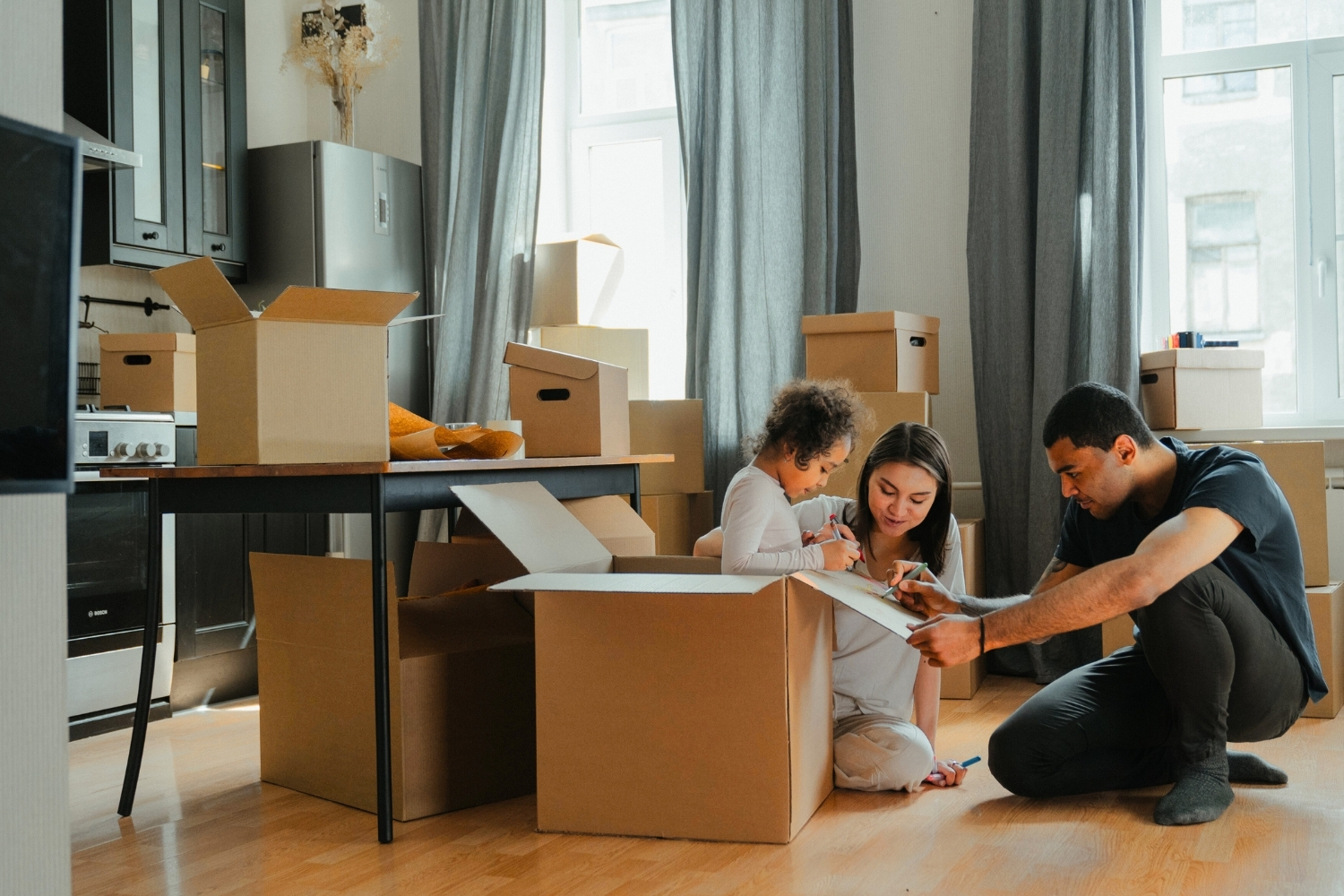 store solutions for small appartments